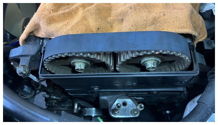 R7-11-27-GRU-INTE-5.jpg R7-11-27-GRU-INTE-5.jpg