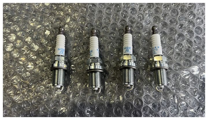 R7-11-27-GRU-INTE-7.jpg R7-11-27-GRU-INTE-7.jpg