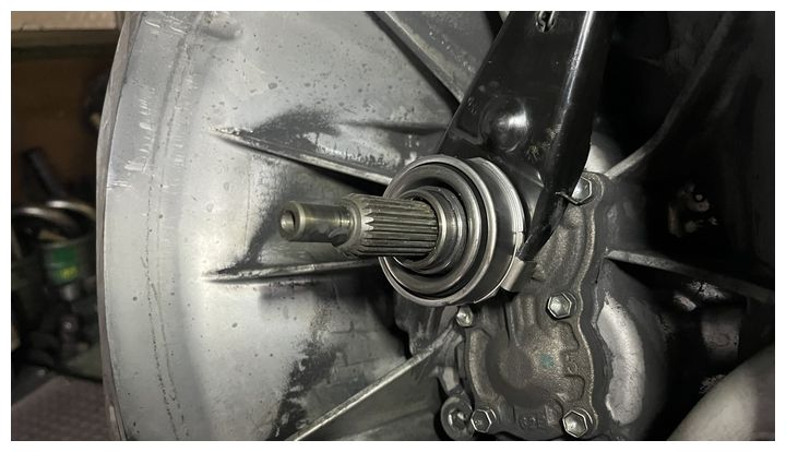 R7-12-11-S-SE3P-5.jpg R7-12-11-S-SE3P-5.jpg