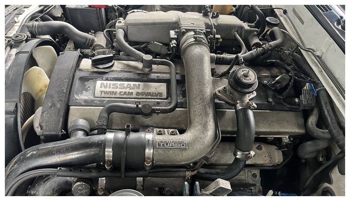 R8-9-18-N-HCR32-5.jpg R8-9-18-N-HCR32-5.jpg